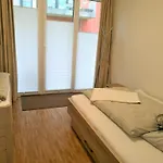 Lenia 2 Apartman *