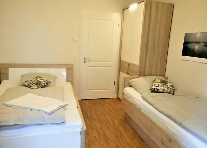 Apartamento Lenia 2 *