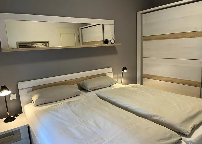 Apartamento Lenia 2 *